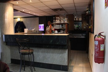 Hotel Bar