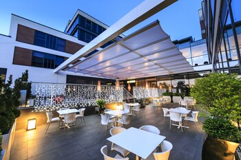 Outdoor Banquet Area