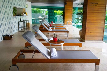 Sundeck
