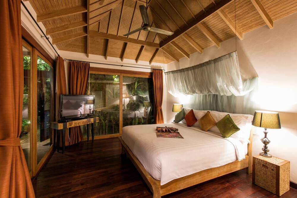 Junior Suite Pool Villa - Guestroom