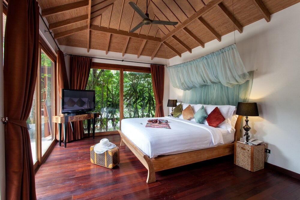 Junior Suite Pool Villa - Guestroom
