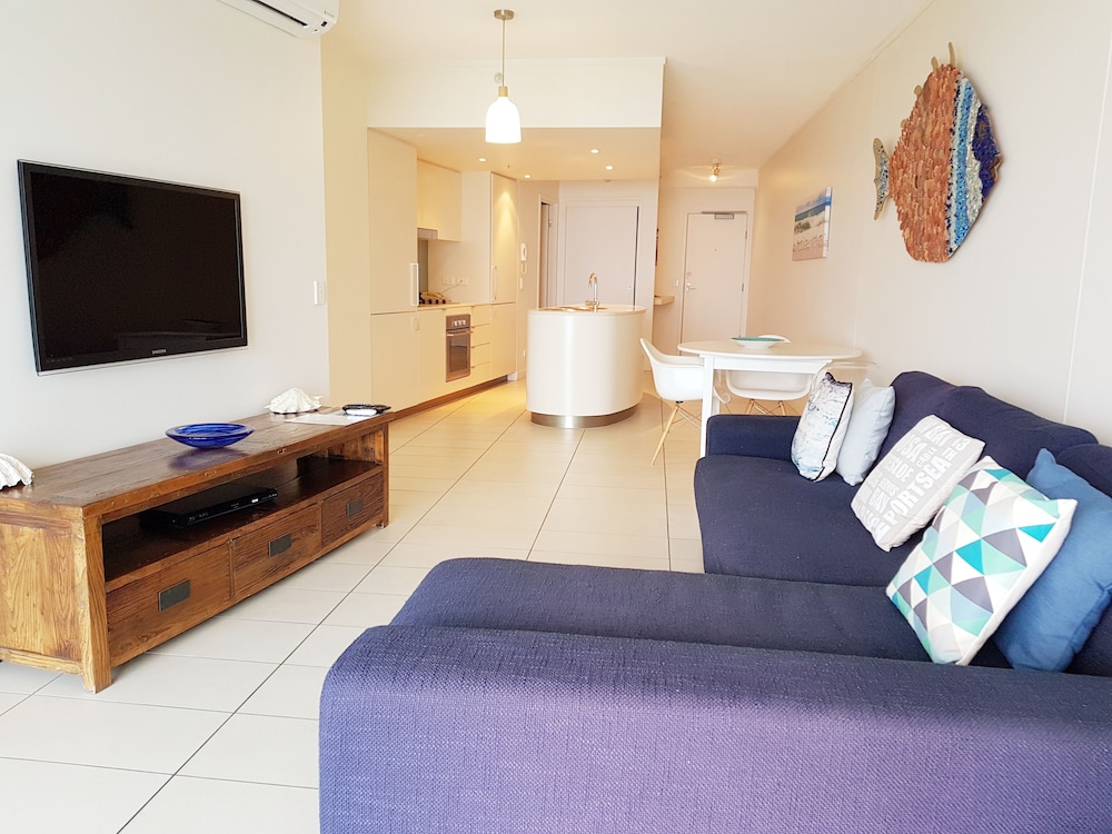 Apartment, 1 Bedroom, Ocean View - Living Room