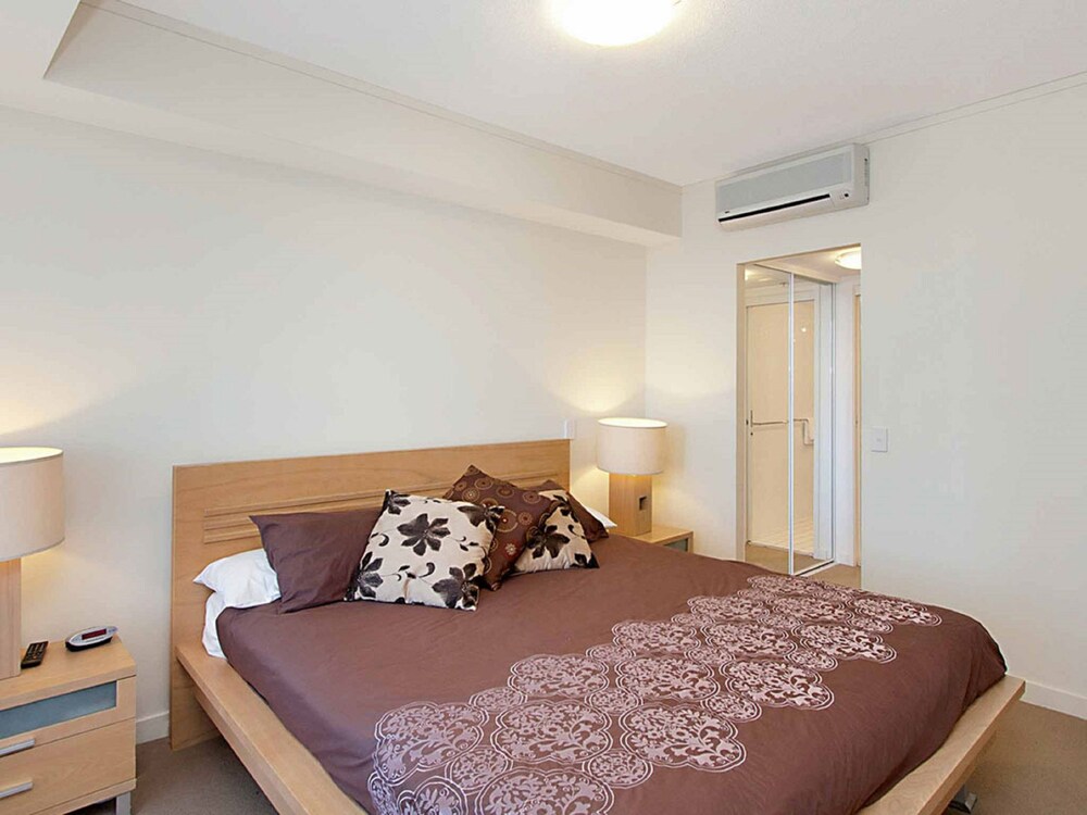 Apartment, 1 Bedroom, Beach View - Guestroom