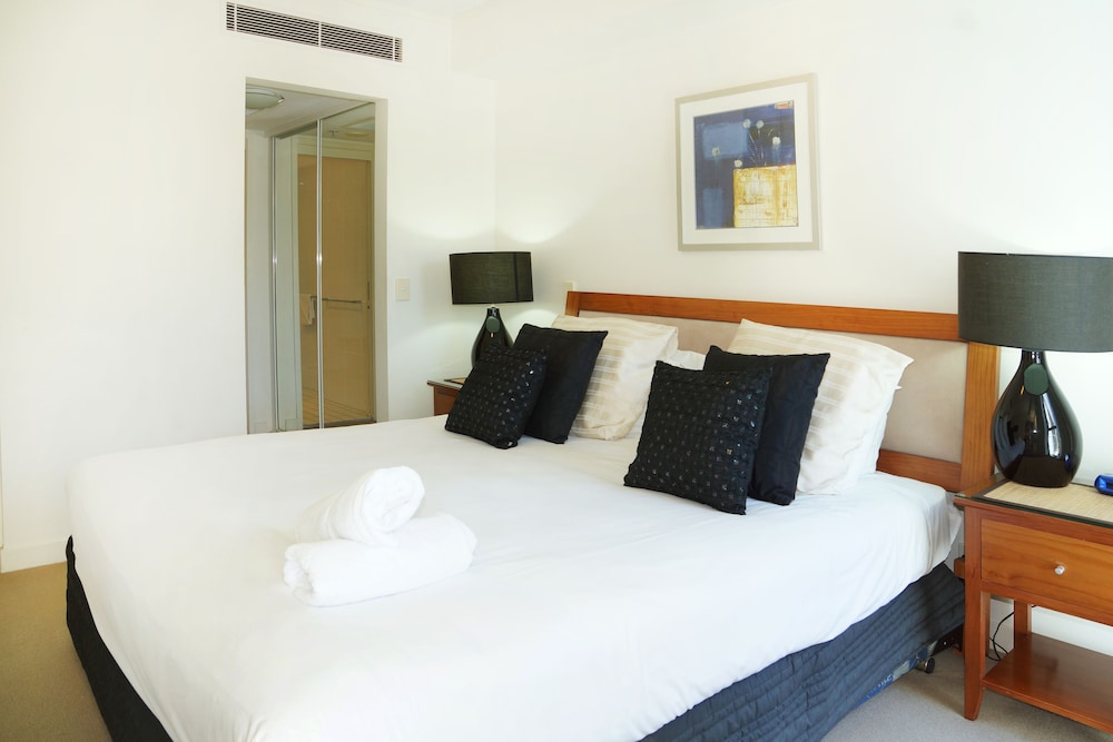 2 Bedroom Garden View - Guestroom
