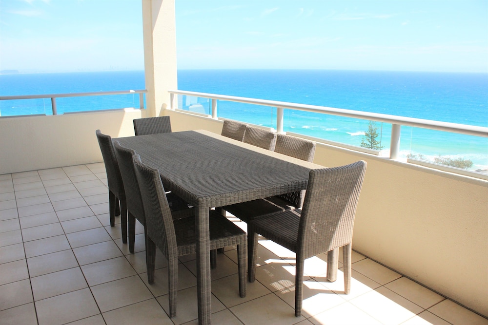 4 Bedroom Penthouse - Terrace/Patio