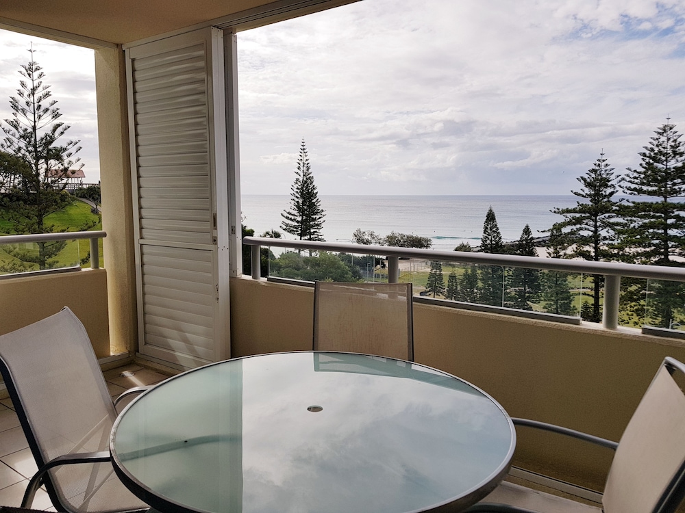 Apartment, 2 Bedrooms, Beach View - Balcony