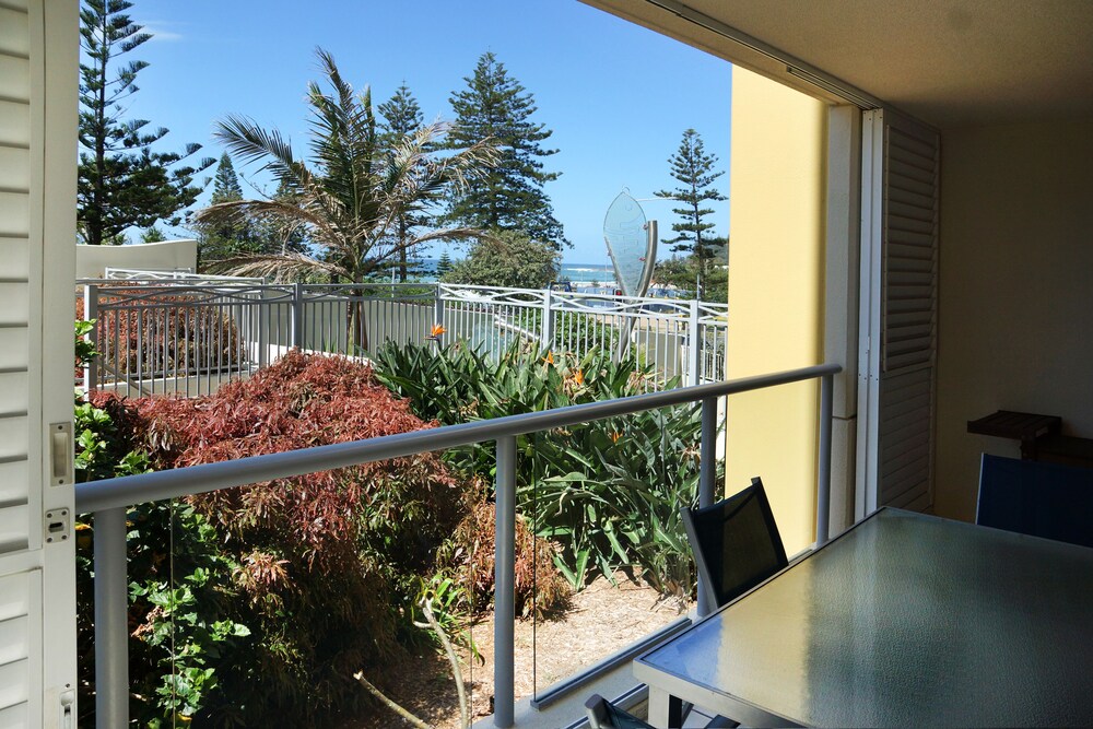 2 Bedroom Garden View - Guestroom View