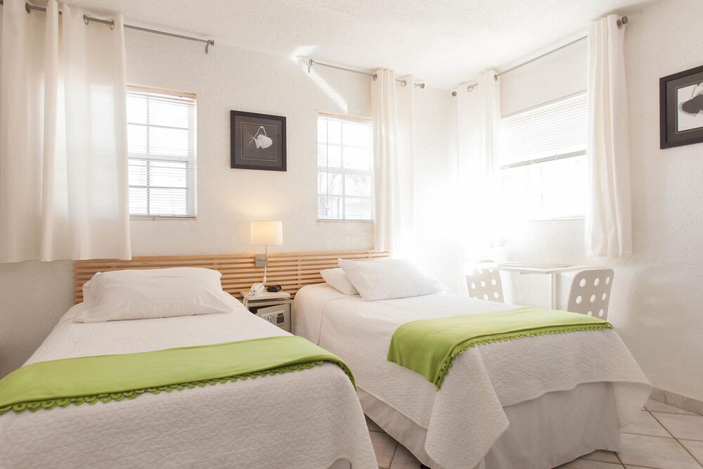 Studio Twin - Guestroom