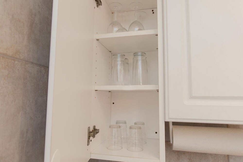 Two Bedroom Queen - In-Room Kitchen