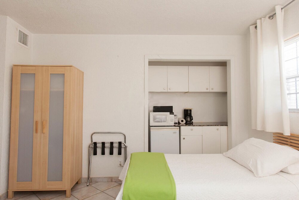 Guestroom