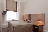Loft Double (bed on mezzanine)