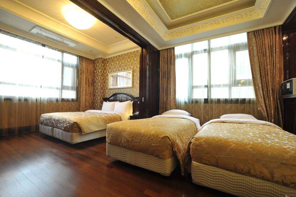 Guestroom