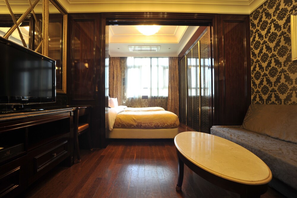 Guestroom