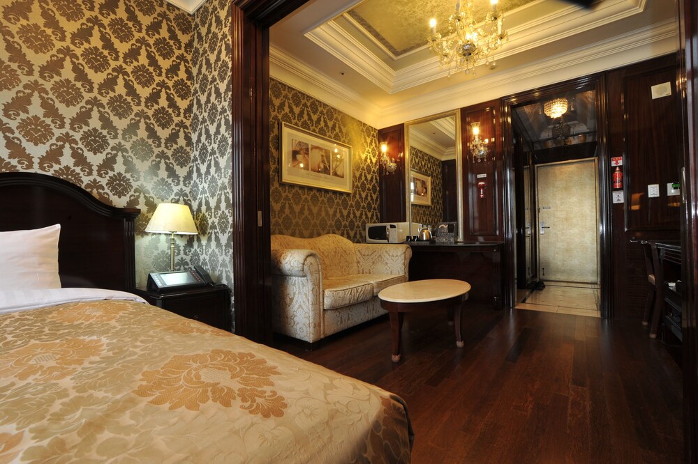Guestroom