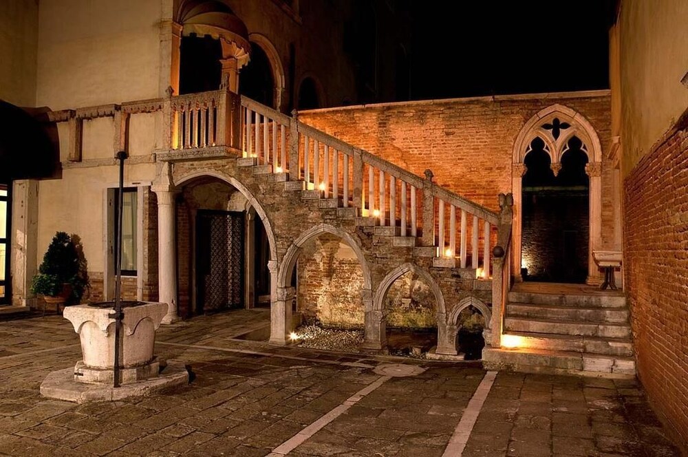 Facciata hotel