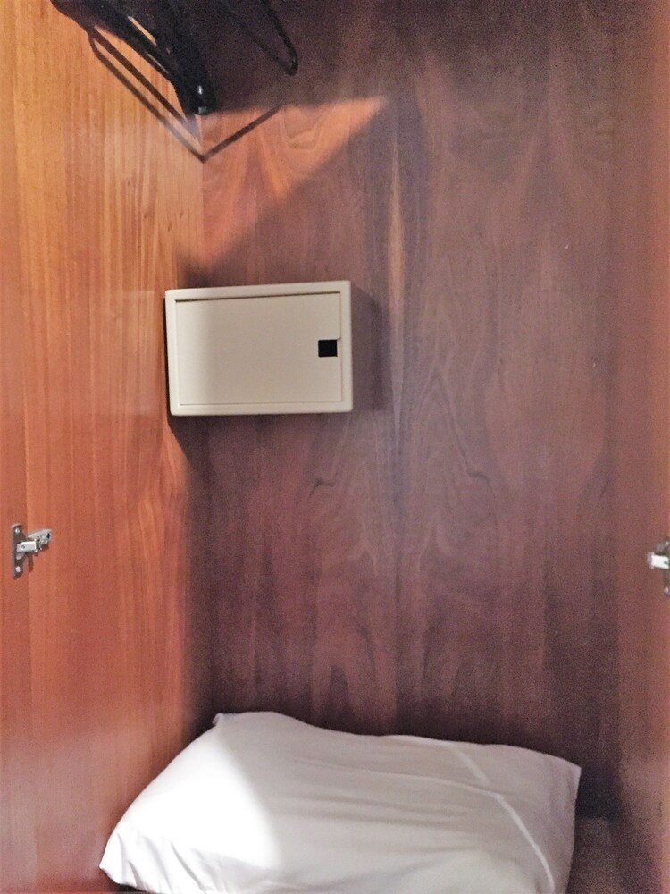 Cofre (no quarto)
