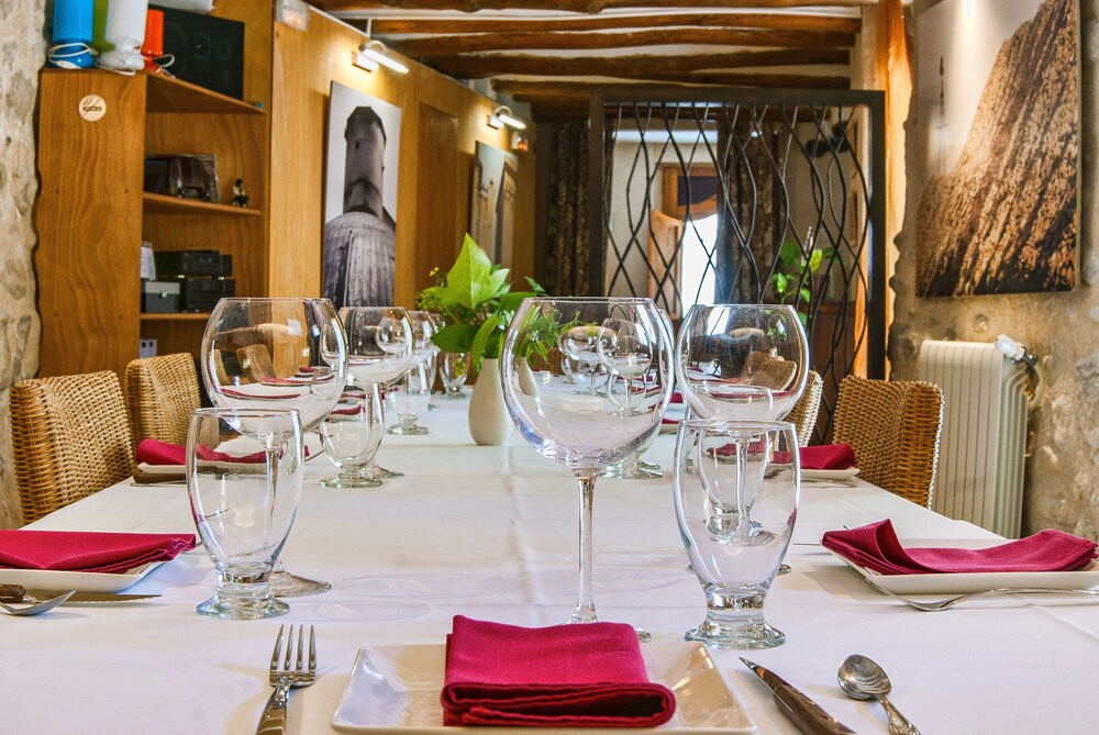 Couples Dining