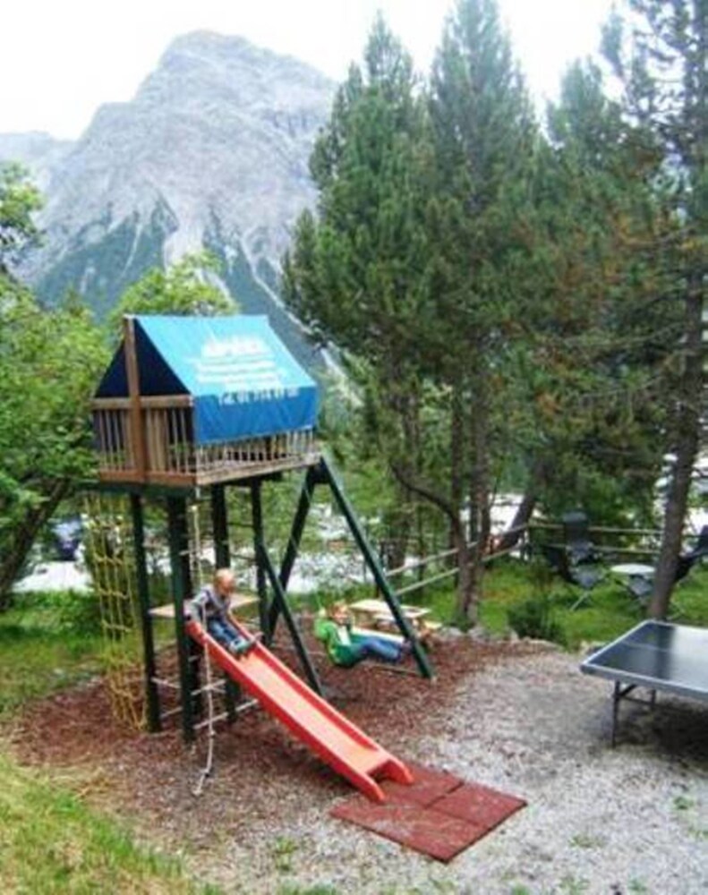 Childrens Play Area - Outdoor