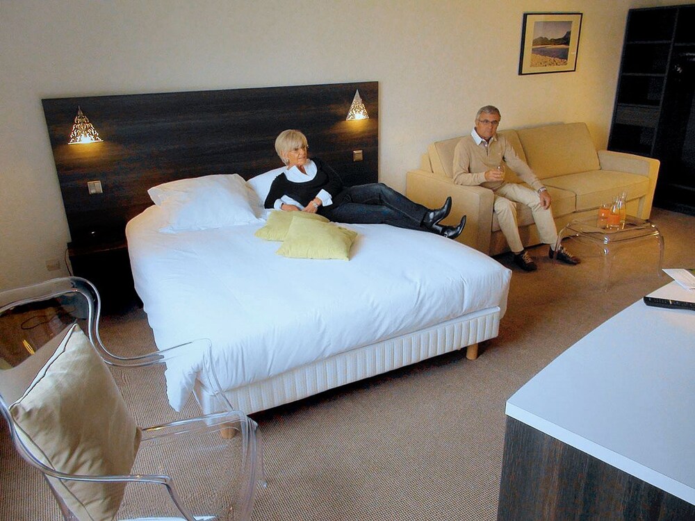 Guestroom