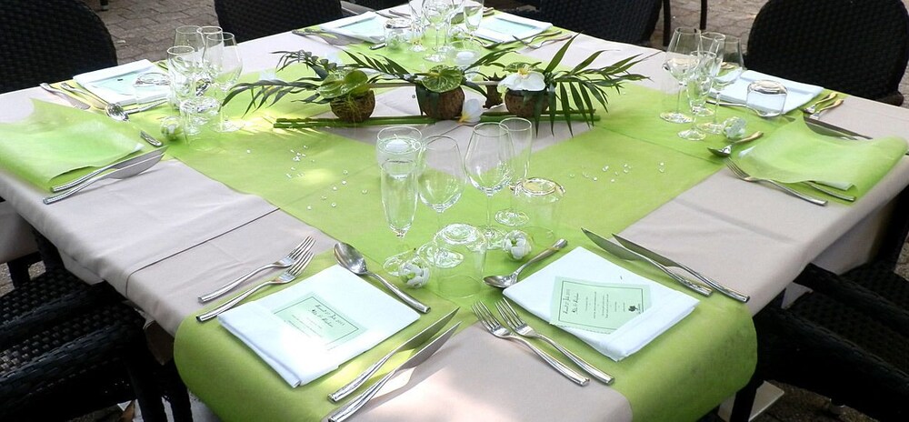 Outdoor Banquet Area
