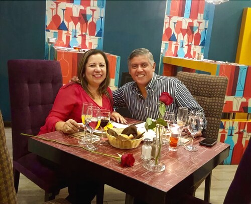 Couples Dining