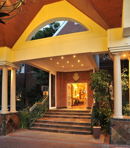 Premier Hotel Quatermain