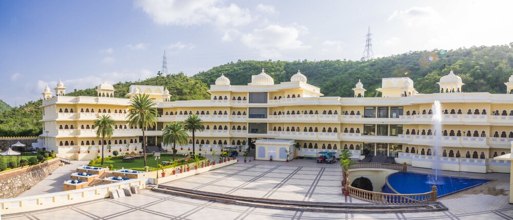 Hotel Front