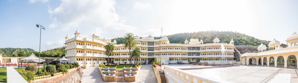 Hotel Front