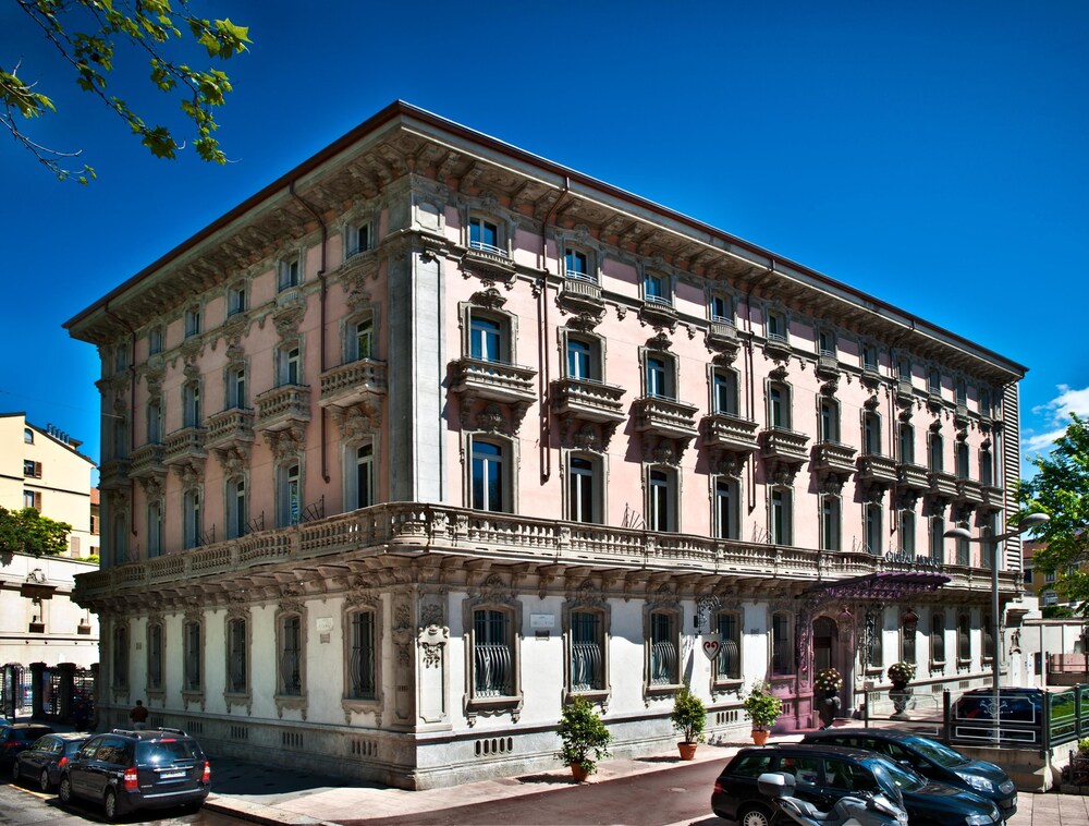 Hotel Front