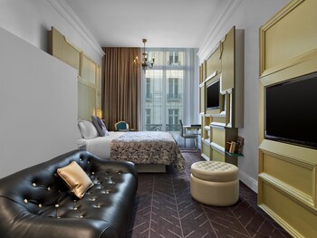 Guestroom