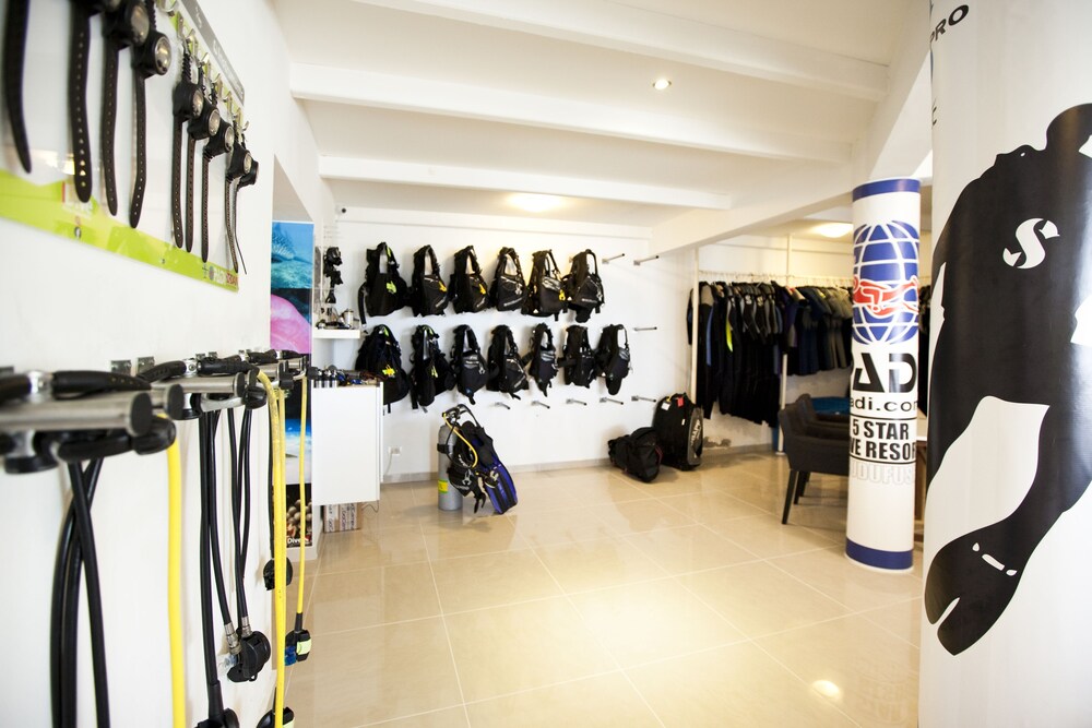 Pro Shop