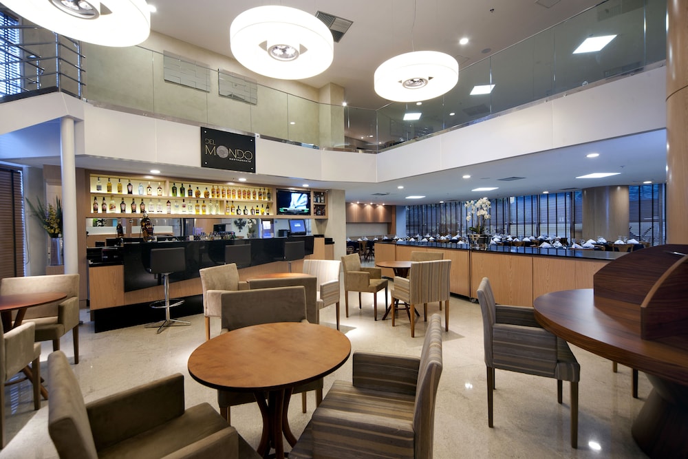 Food Court
