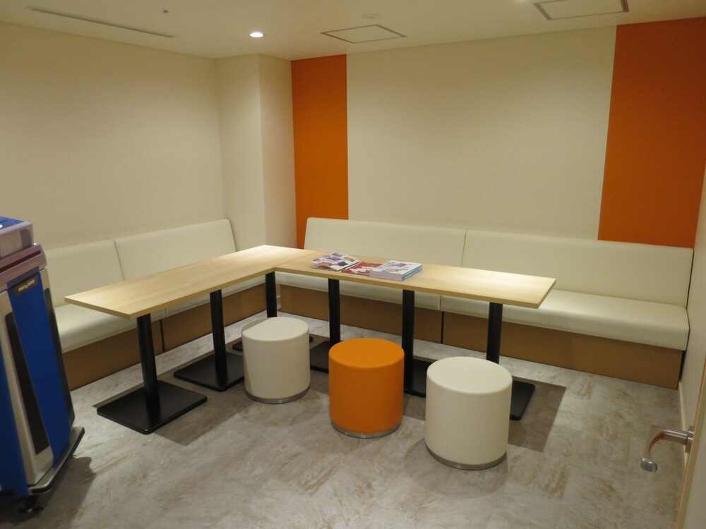 Karaoke Room