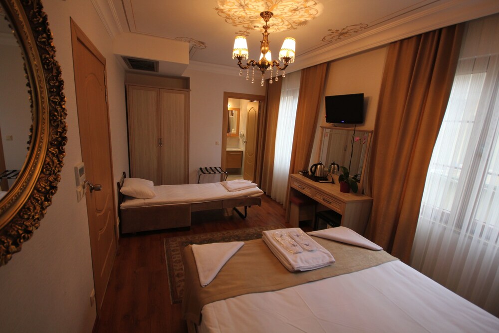 Guestroom