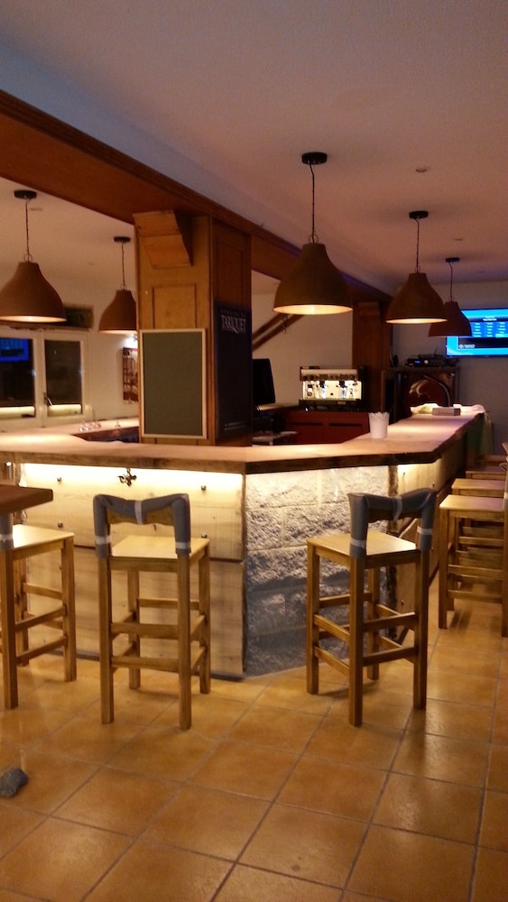 Hotel Bar