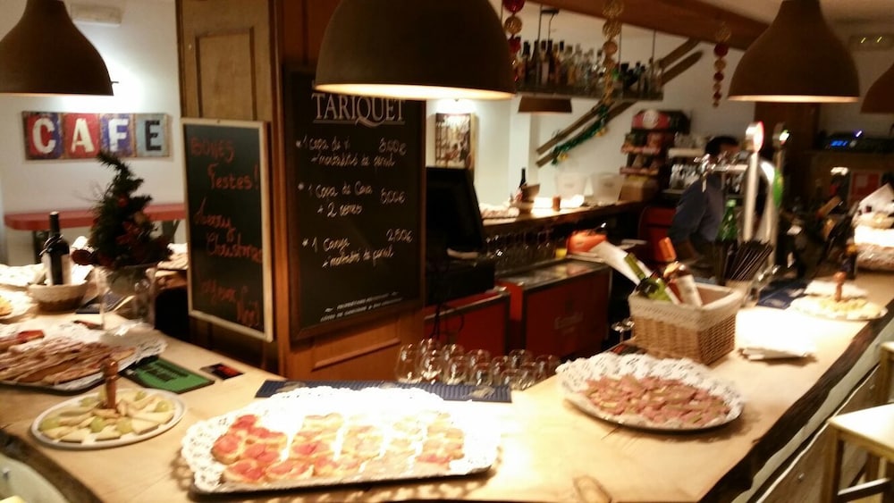 Hotel Bar