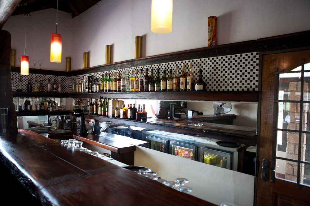 Hotel Bar