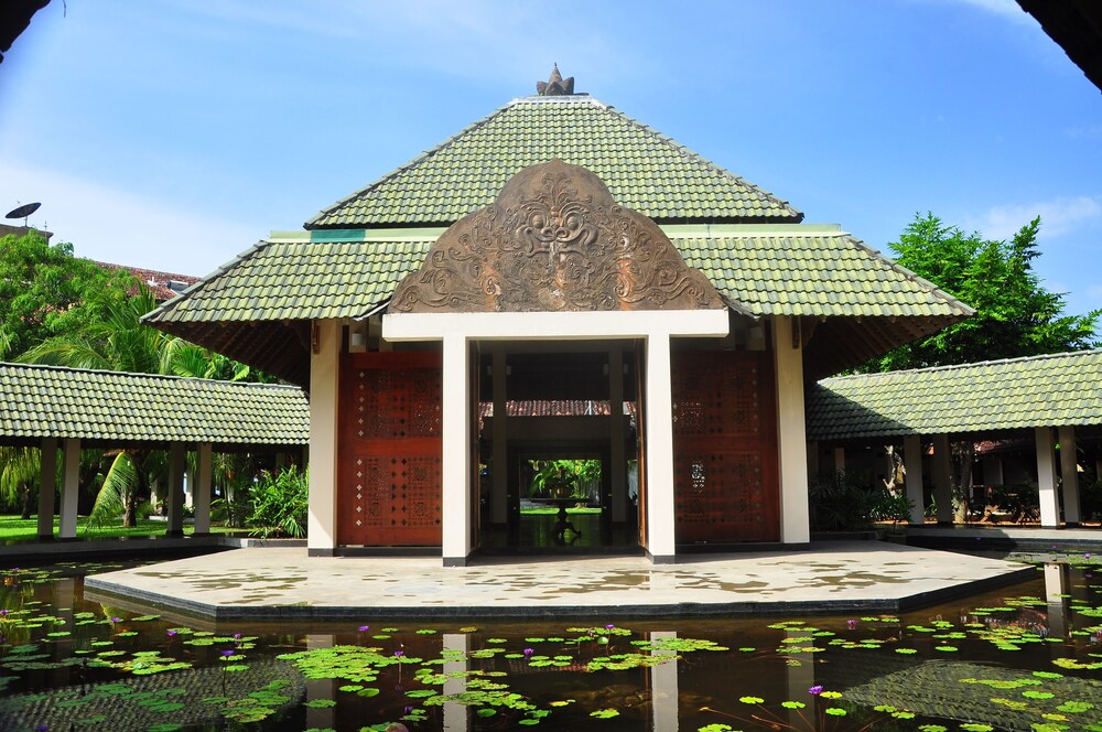 Hotel Front