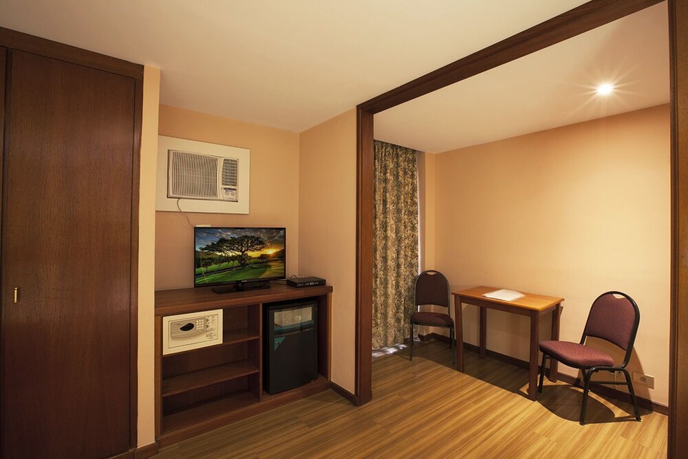 Guestroom View