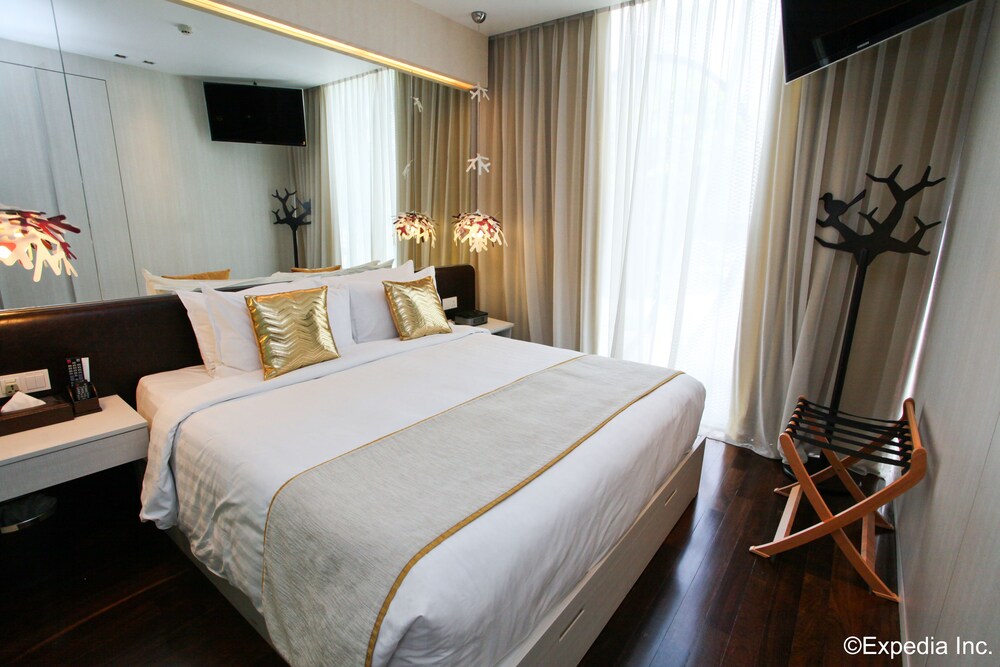 Executive Room, 1 Bedroom (Breakfast Available only from Mondays to Saturdays) - Guestroom