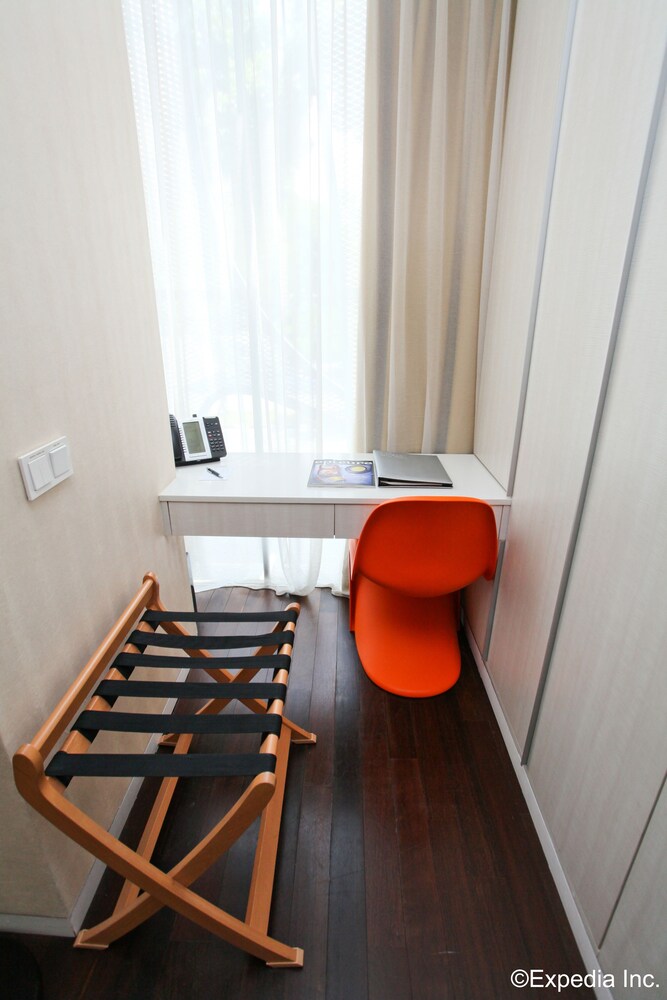 Studio, 1 King Bed, Kitchenette (Breakfast Available only from Mondays to Saturdays) - In-Room Amenity