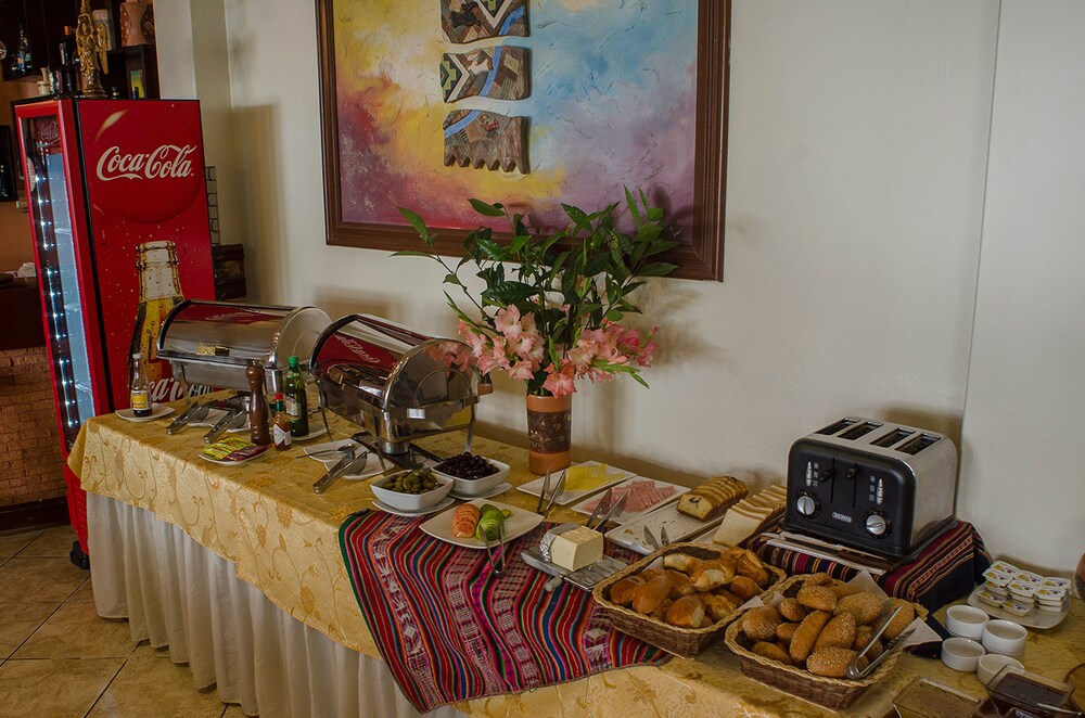 Hotel Lounge