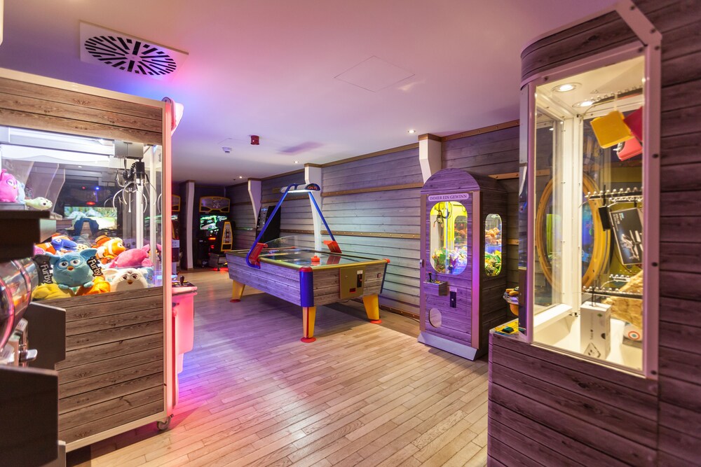 Spielezimmer