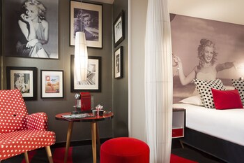 Guestroom