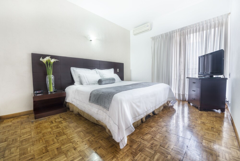 Standard Double Room - Guestroom