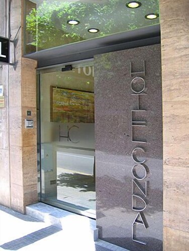 Condal by Pillow