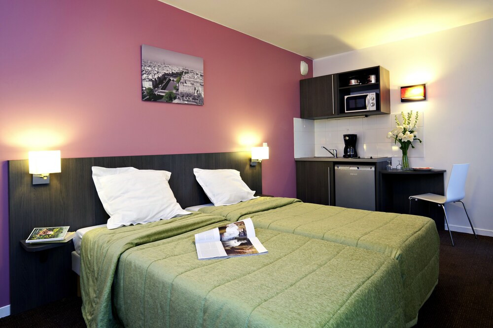 Studio - Featured Image
