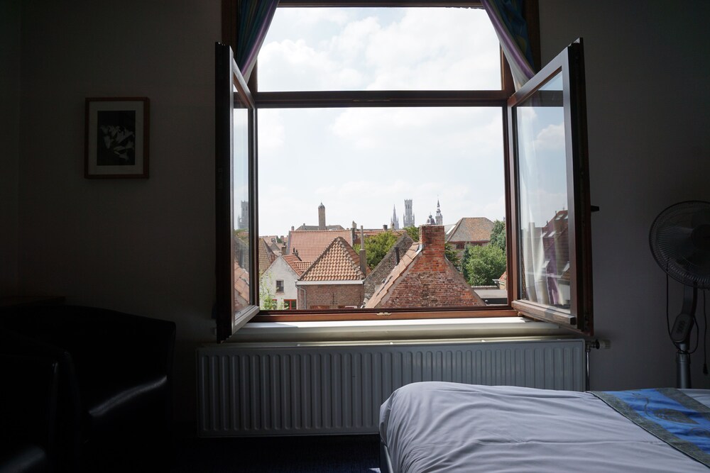 Guestroom View