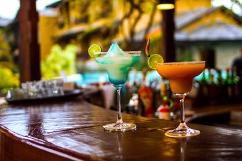 Hotel Bar