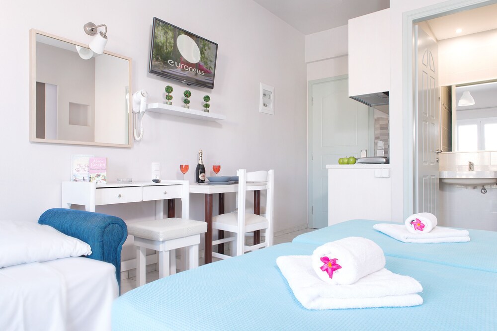 Studio - Guestroom